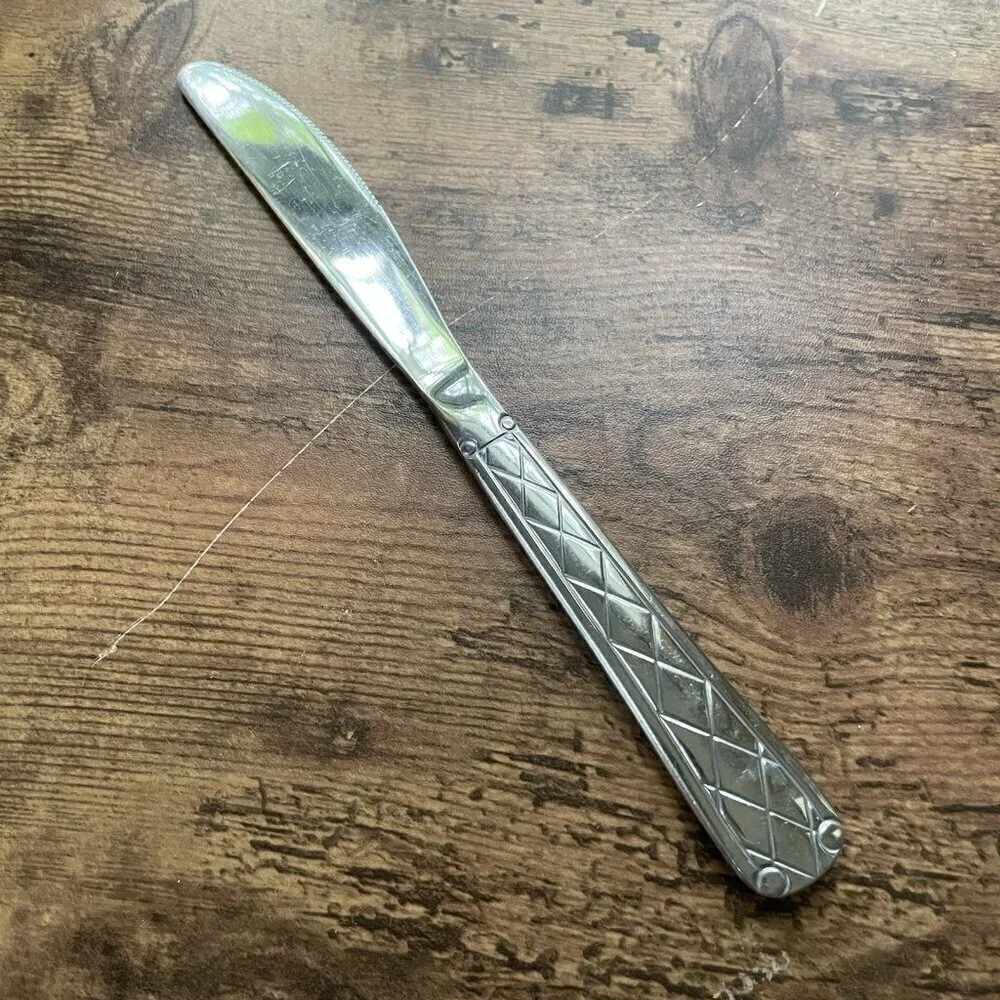 Bombay Casabella Dinner Knife Set of 4 Stainless Steel Replacement Flatware